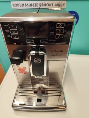 1_10_KibP9VRH6wSy1761820632