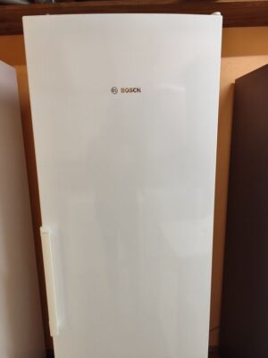 1_10_OZGx0mVF7e6W1761822204