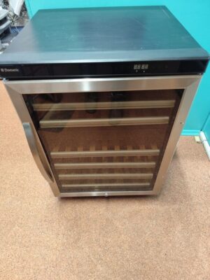 1_10_YMxN5dX8AUFK1766829514